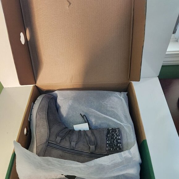 Itasca NIB Charlotte Gray Faux Suede Knit Bungee Detail Mid Calf Boots Size 10 - Picture 10 of 11